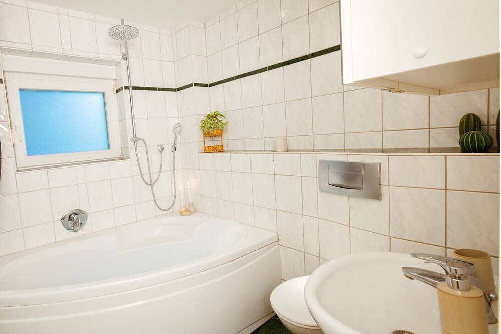 Ganze Wohnung, Villa Waldeck: Alleinlage | Sonnenterrasse | 70 m² in Bad Kissingen, Rhön-Bayern