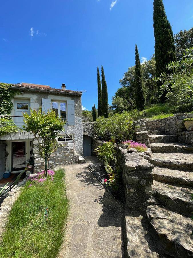 Maison de vacances pour 6 personnes, avec Balcon et Terrasse ainsi que Jardin et Piscine
