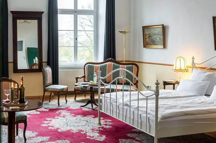 Schloss für 2 Personen, mit Garten - 1