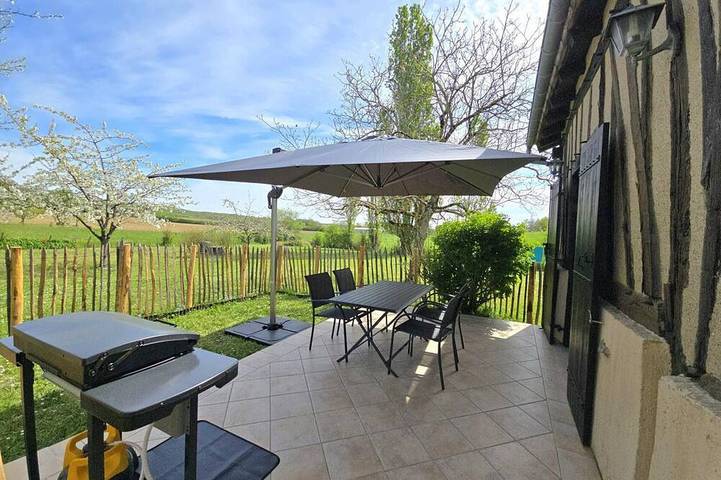 Gîte pour 2 personnes, avec jardin, animaux acceptés