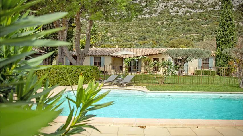 Location de vacances pour 7 personnes, avec piscine et jardin à Beaumes-de-Venise - 2