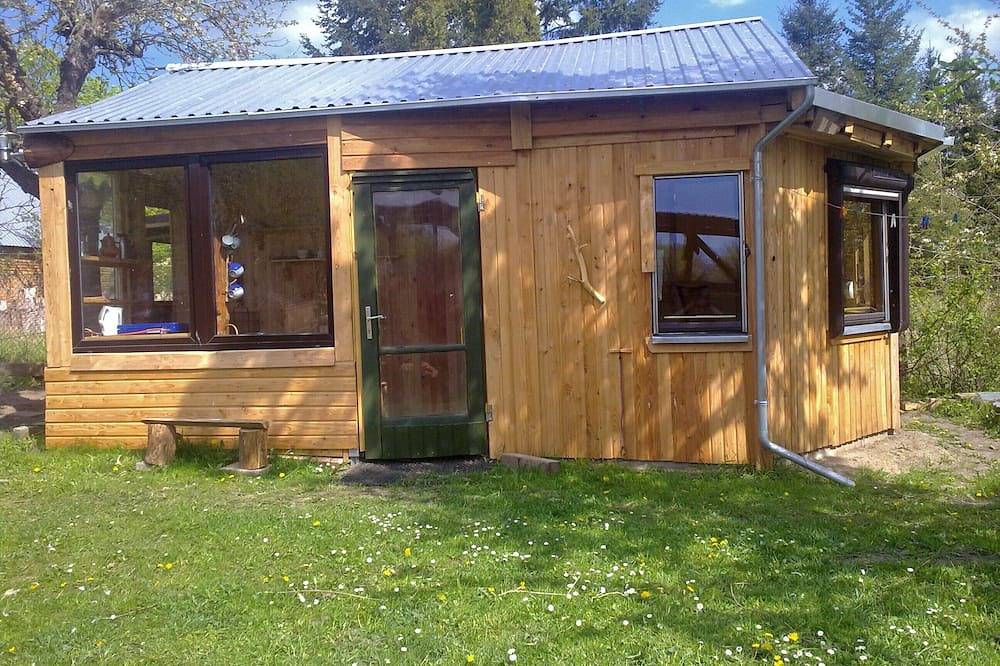 Kleines Gartenhaus in Schapow, Nordwestuckermark
