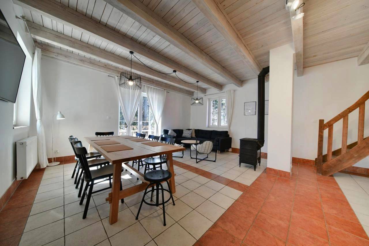 Four-Bedroom House in Sosnówka, Sudety (Polska)
