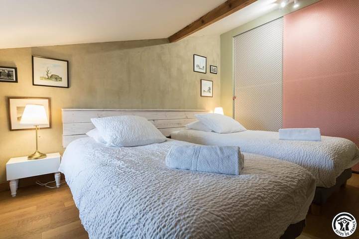 Location de vacances pour 3 personnes, avec piscine et jardin à Saint-Jory - 2