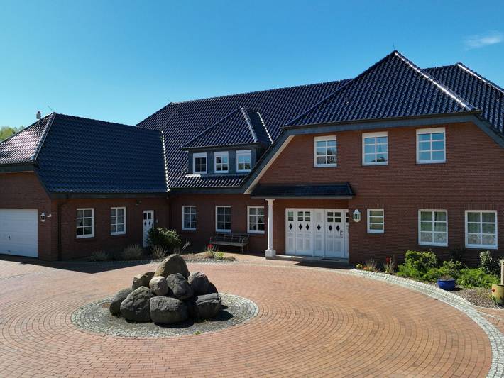 Ferienhaus für 10 Personen, mit Garten und Pool sowie Balkon in Bützow-Land - 4