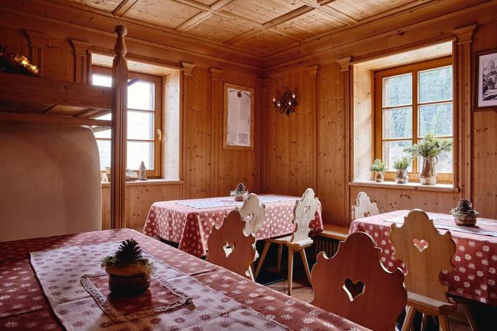 Gîte pour 2 personnes, avec terrasse ainsi que vue et jardin dans Dolomites - 4