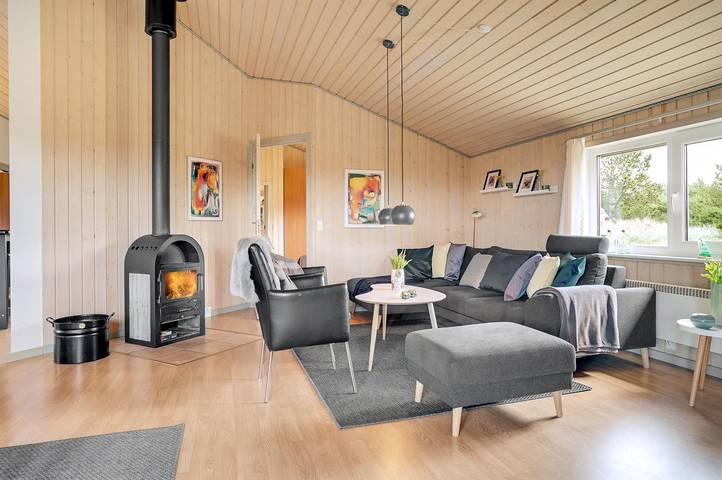 Ferienhaus für 8 Personen, mit Terrasse und Sauna sowie Whirlpool in Klitmøller - 4