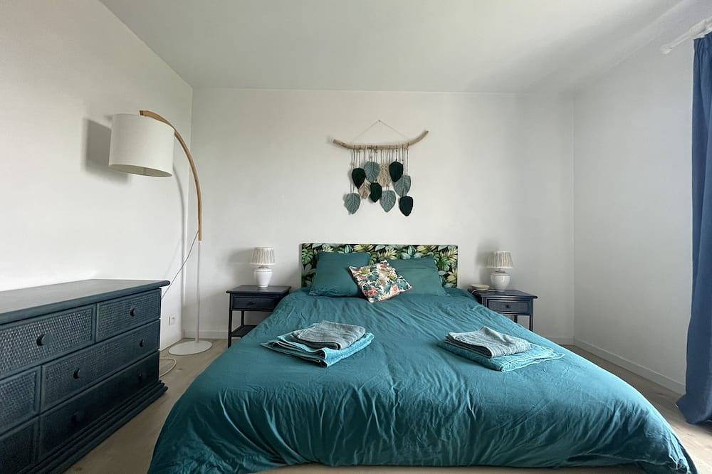 Schöne Villa, mit herrlichem Meerblick und Pool, ideal für 2 Familien, in Saint-Aygulf, Frejus