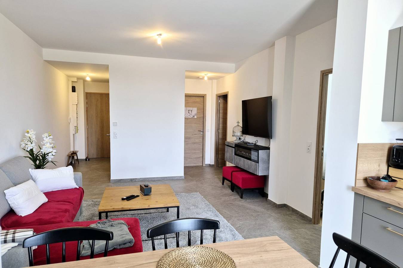 Apartamento entero, Charmant appartement moderne au pied des pistes – Le Revard in Le Revard, Les Déserts