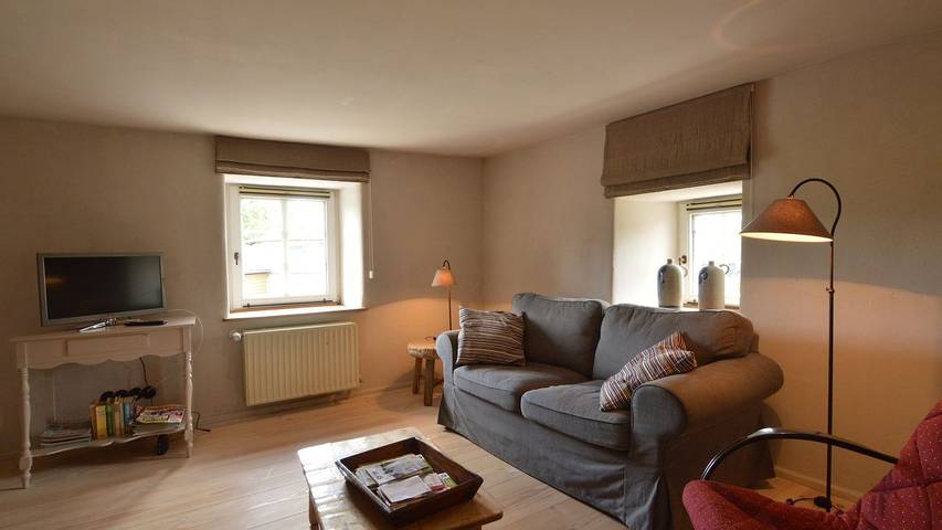 Maison de vacances pour 5 personnes, avec jardin et terrasse ainsi que sauna et vue sur le lac