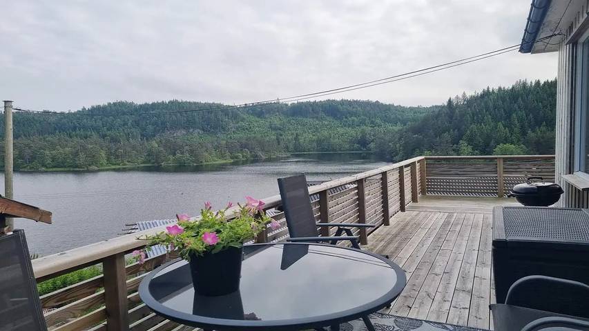Ferienwohnung für 7 Personen, mit Sauna und Terrasse in Marnardal - 3