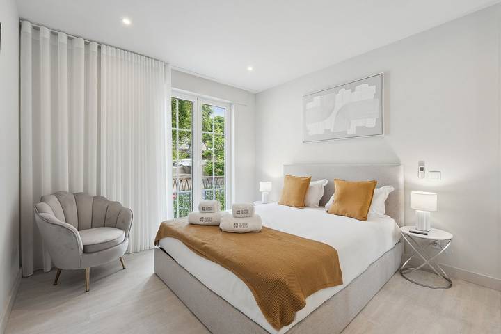 Apartamento de férias para 8 pessoas, com varanda em Foz do Douro