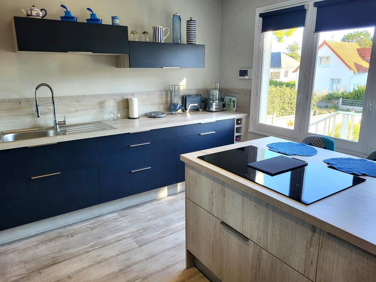 Villa « Charmante de Bord de Mer » avec vue sur la mer, terrasse privée et Wi-Fi in Pirou, Région de Coutances