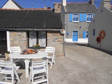 Gîte pour 4 personnes, avec jardin et terrasse à Plouguerneau