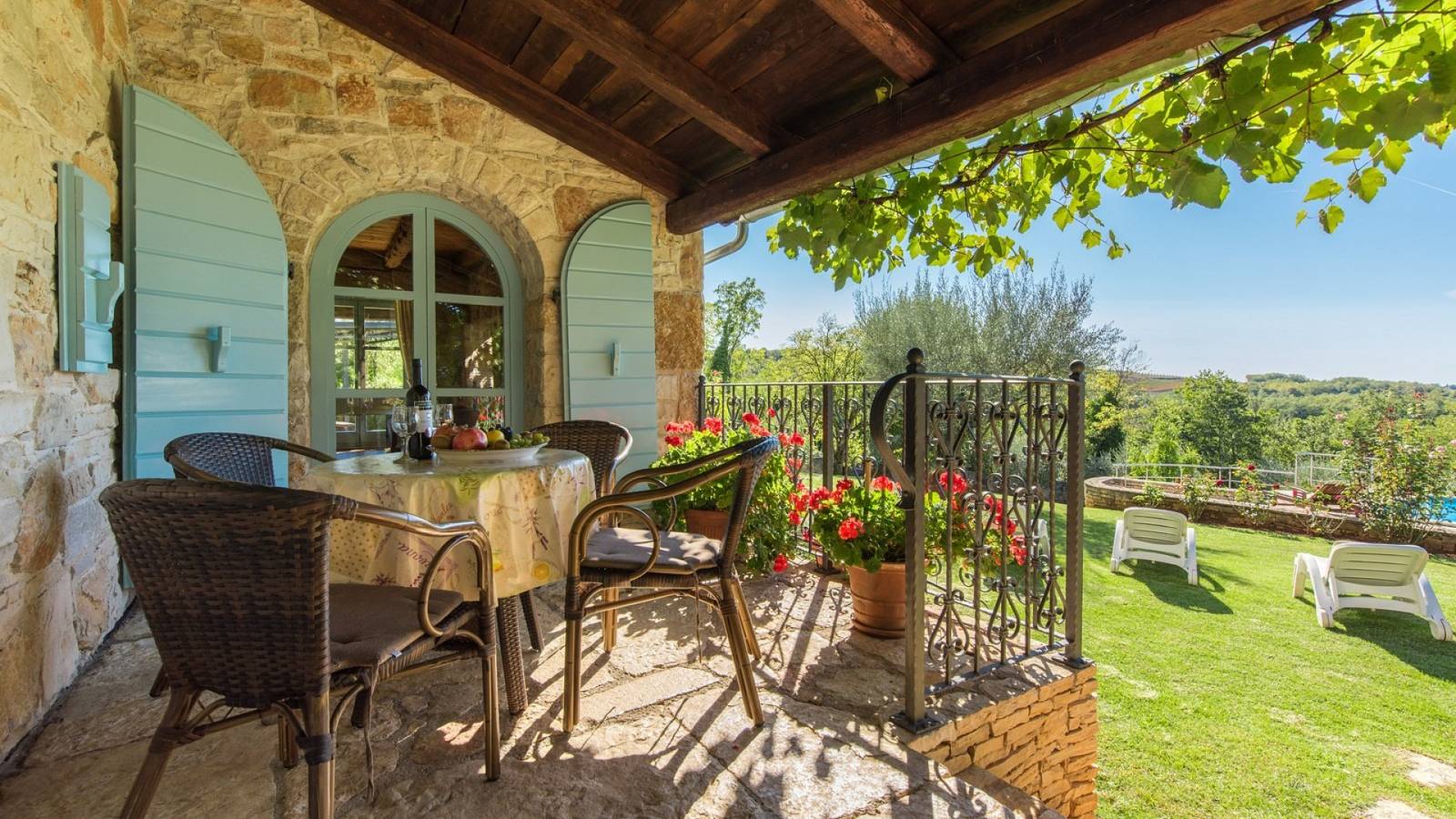 Villa Giselle by Villas Guide in Vizinada, Zentralistrien