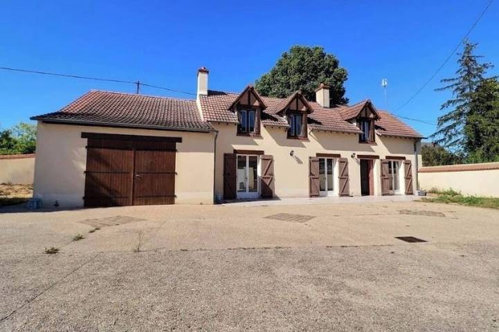 Gîte pour 7 personnes, avec jardin dans Bouzonville-aux-Bois