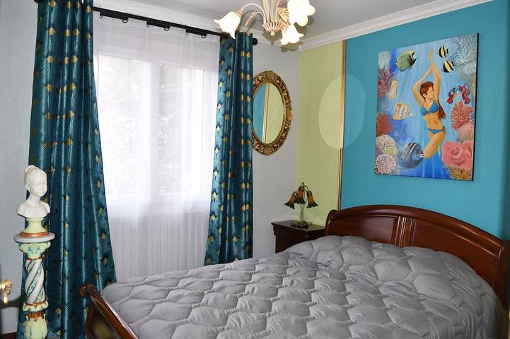 Location de vacances pour 5 personnes, avec terrasse et jardin dans Pierre-Châtel - 2