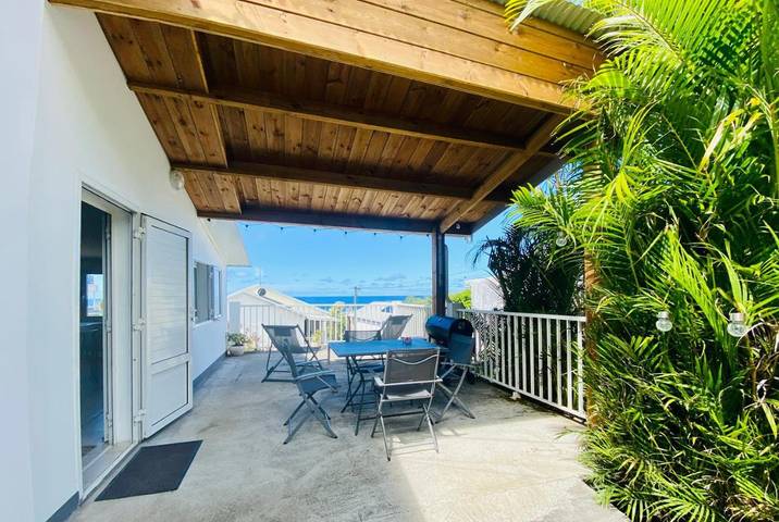 Location de vacances pour 4 personnes, avec vue et jardin dans Grands-Bois