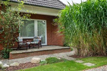 Ferienhaus 'Haus Sonnenschein' mit privater Terrasse, privatem Garten und Wi-Fi