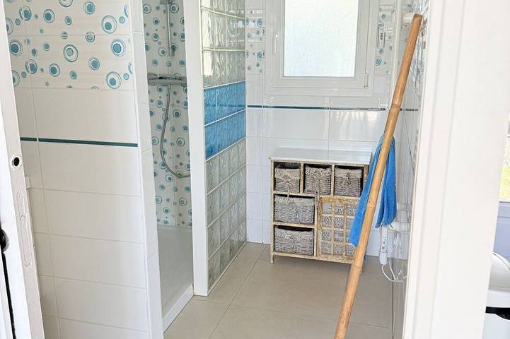 House 200m beach 3 bedrooms special price depending on period. in La Tranche-sur-Mer, Vendée
