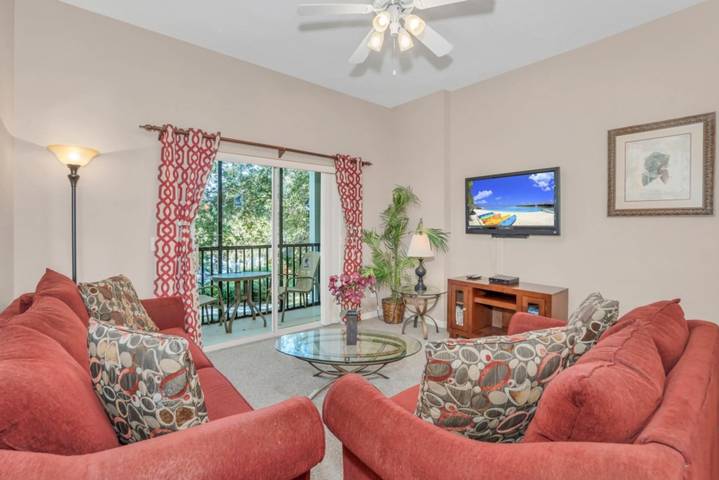 Villa für 6 Personen, mit Balkon/Terrasse und Pool - 1