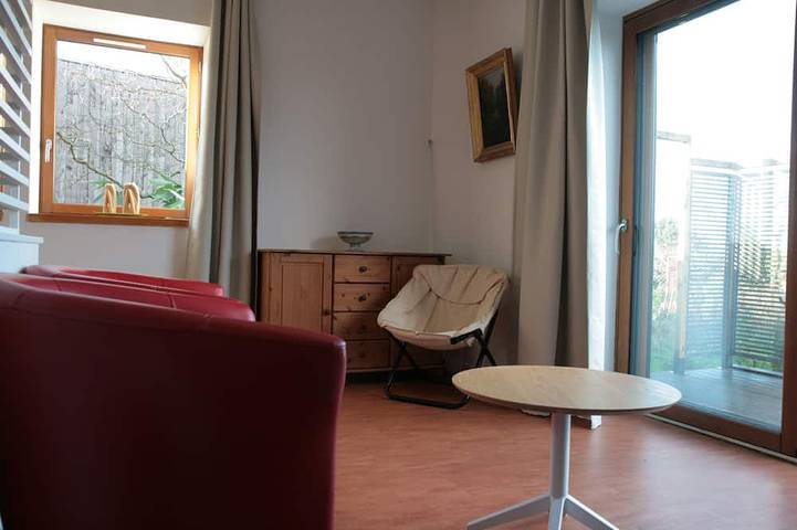 Location de vacances pour 6 personnes, avec piscine et jardin à La Chapelle-aux-Filtzméens - 4