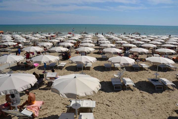 Location de vacances pour 3 personnes, avec piscine ainsi que jacuzzi et jardin, adapté aux familles à Tortoreto Alto - 3