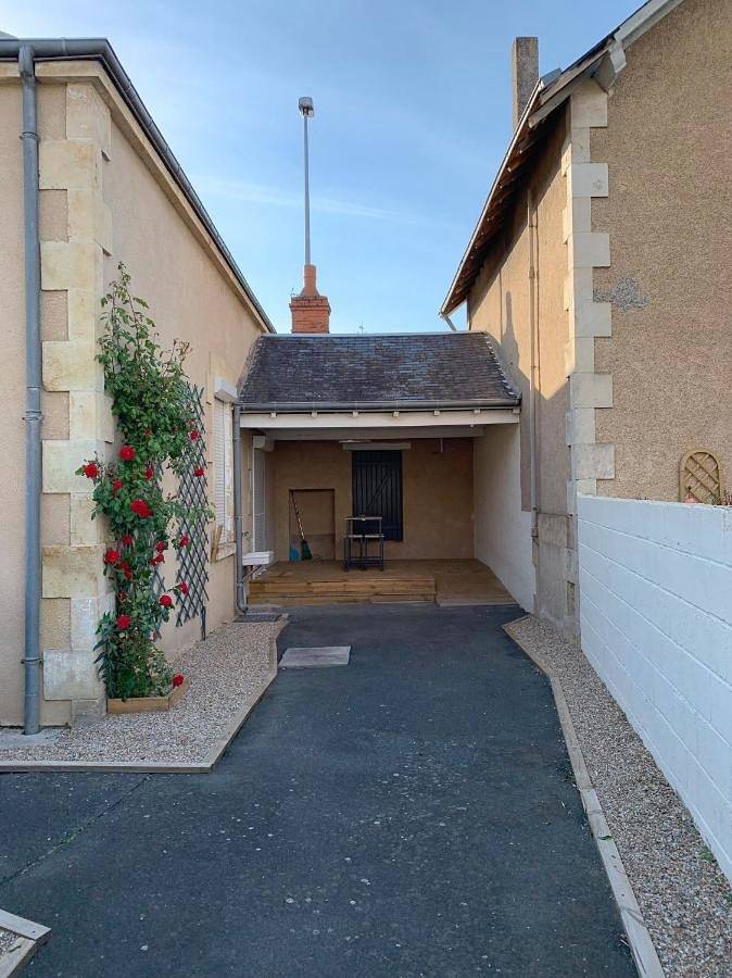 Gîte pour 2 personnes, avec terrasse à La Châtre - 4