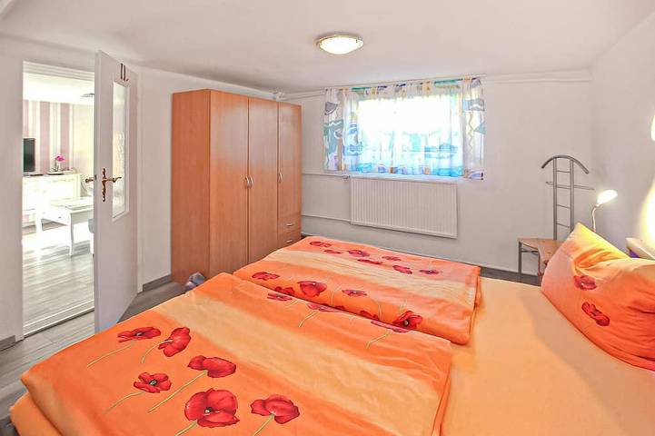 Bungalow für 2 Personen, mit Terrasse in Waren (Müritz) - 3