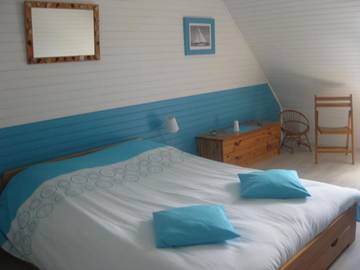Chambre d’hôte pour 2 personnes, avec vue sur le lac ainsi que jardin et vue à Plouër-sur-Rance