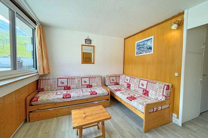 Geheel appartement, Budget Studio for 4 at La Croisette - Pets Allowed in Les Menuires, Saint-Martin-de-Belleville