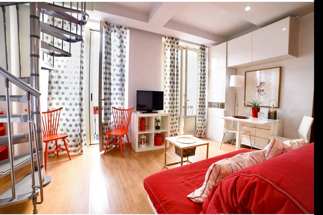 Apartamento vacacional entero, Sw Calle Capitan-Charming Duplex in Malaga Centro Historico, Málaga