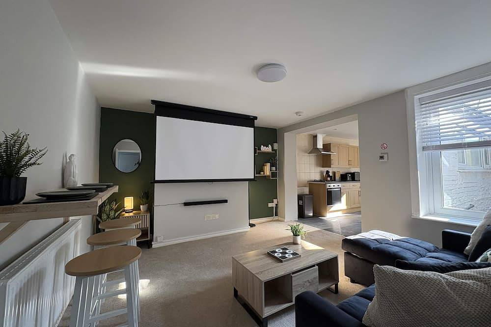 Ganze Wohnung, Apartment-Eigenes Badezimmer-Gartenblick in Botany Bay, Kent