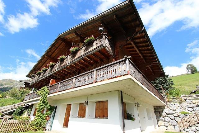 Appartement de vacances entier, Appartement A Le Grand Duc - 4 chambres à coucher, 160m², 9 personnes in Château-d' Œx, Alpes Vaudoises
