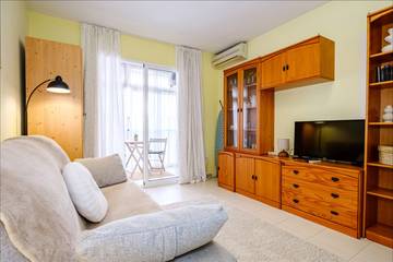 Apartment for 2 People in Torrevieja Centre, Torrevieja, Photo 1
