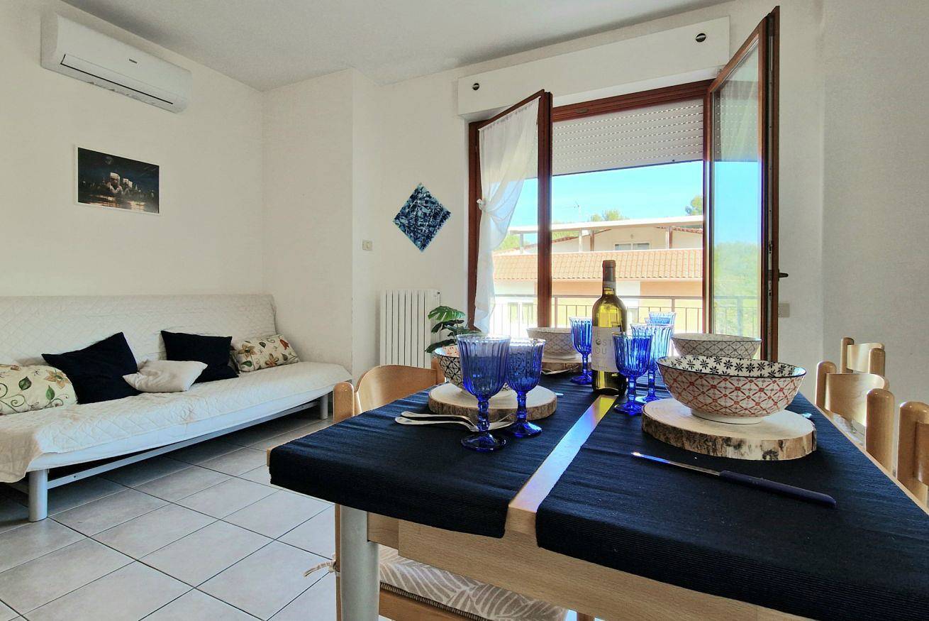 Appartement entier, Onde e Pini - [Second row from the sea] Wi-Fi A/C Parking Pine forest in Porto Sant'Elpidio, Province de Fermo