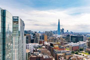 Vacation Rental for 4 Guests in Downtown, London, Picture 4