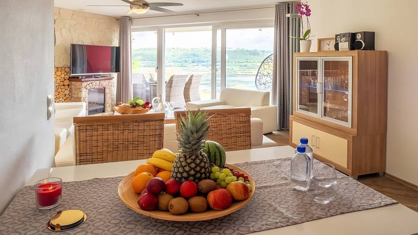 Ferienwohnung für 6 Personen, mit Balkon und Whirlpool sowie Garten und Sauna in Eifel (Rheinland-Pfalz) - 2