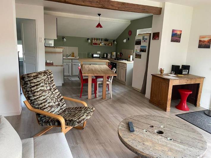Appartement de vacances pour 4 personnes, avec Terrasse ainsi que Jardin et Vue