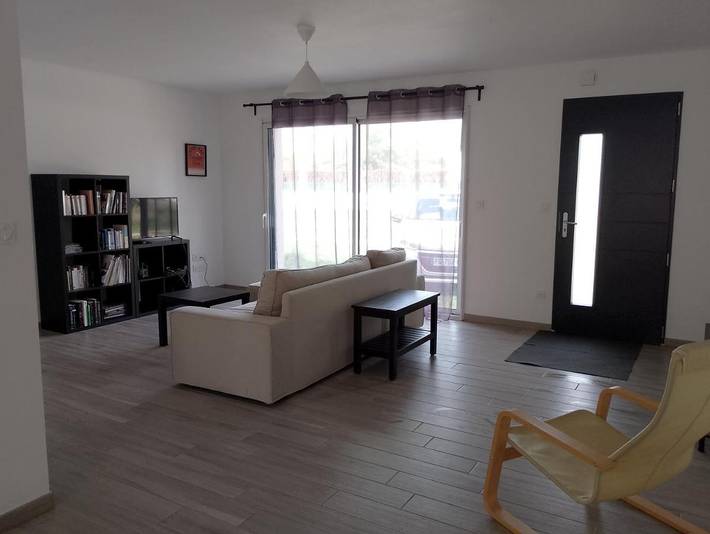 Location de vacances pour 6 personnes, avec terrasse, animaux acceptés à Valdivienne - 4