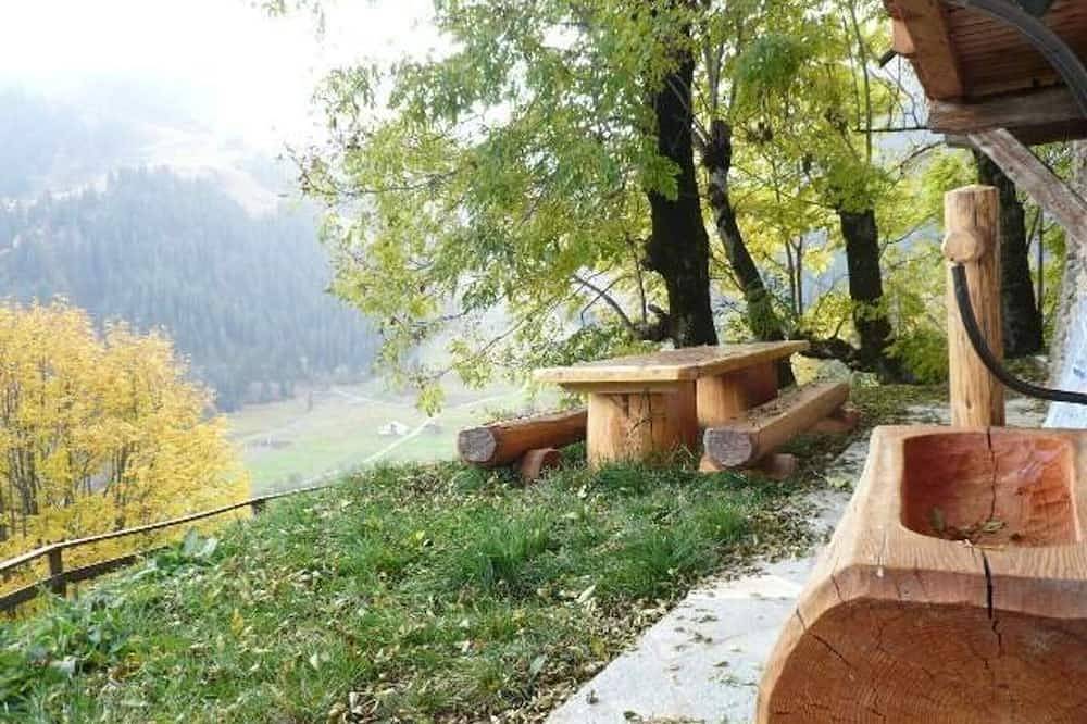 Chalet 3 piezas, 6 pers., 2 km de las pistas, sur, internet in Arêches, Beaufort (Rhône-Alpes)
