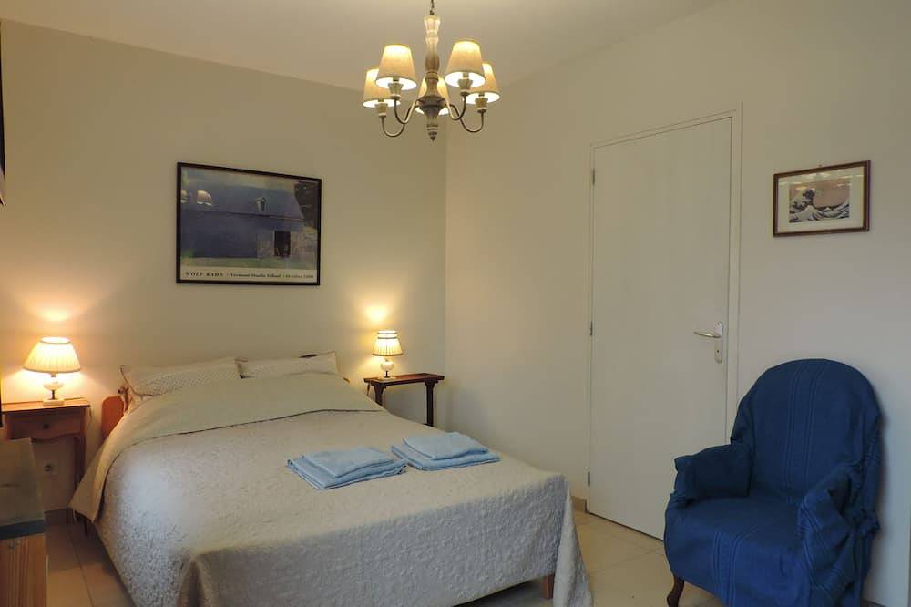 Entire apartment, Independent studio 25m² 800 m from the sea in Anneville-sur-Mer, Coutances