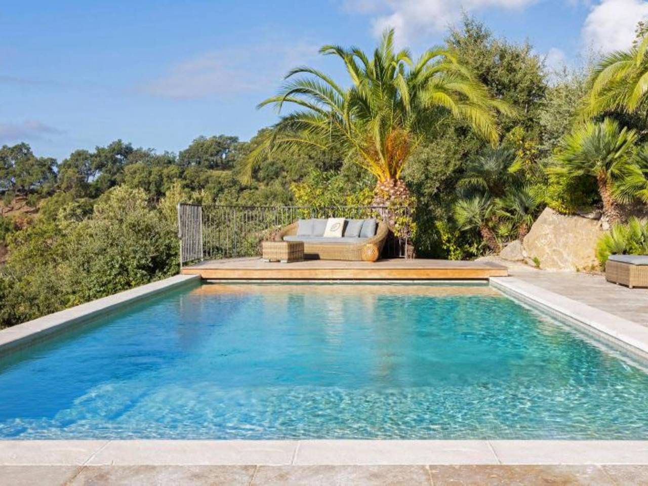 Wunderschöne Luxusvilla mit Pool und Meerblick in Sainte-Maxime, Mittelmeerküste (Frankreich)
