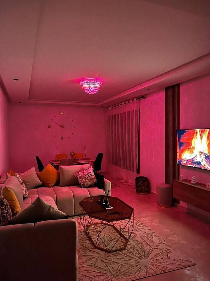 Appartement de vacances pour 5 personnes, avec terrasse ainsi que vue et piscine, animaux acceptés