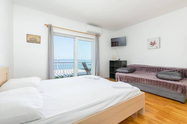 Ganze Wohnung, Studio Appartement am Strand Podstrana, Split in Podstrana, Split-Dalmatien