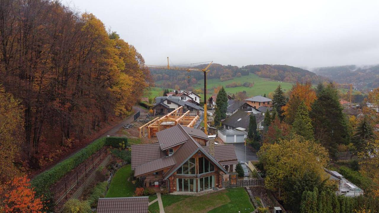Eveningwood - Dtv 5 Sterne Luxus Hüttenparadies, Blockhaus in Heimbuchenthal, Mainviereck