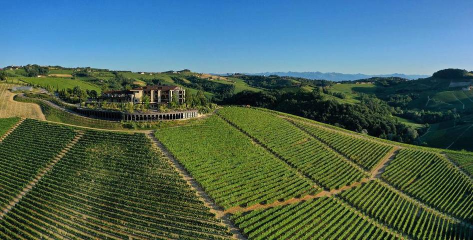 Hôtel pour 3 personnes, avec jardin et sauna ainsi que piscine et jacuzzi à Serralunga d'Alba - 2