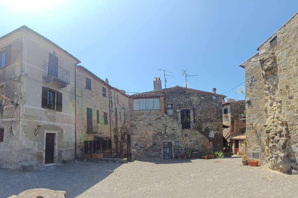 Palazzo Bottino Guest House in Bolsena, Bolsenasee