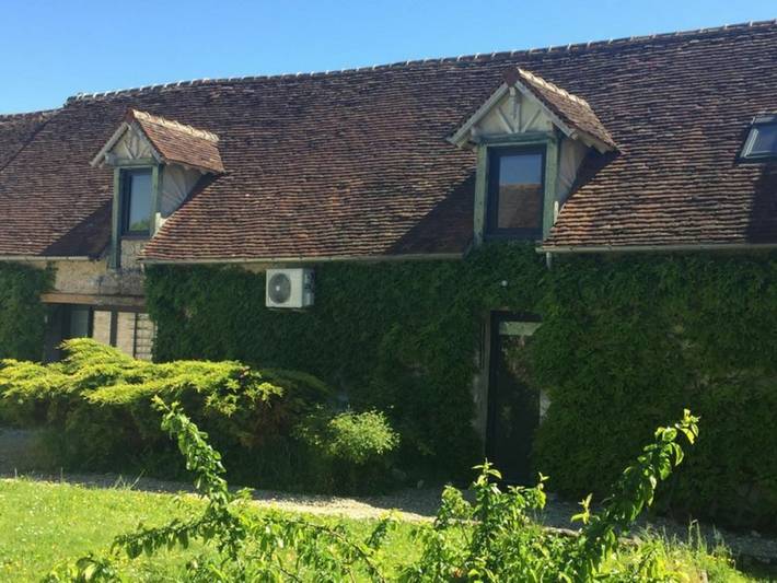 Gîte pour 4 personnes, avec jardin à Beaune-la-Rolande