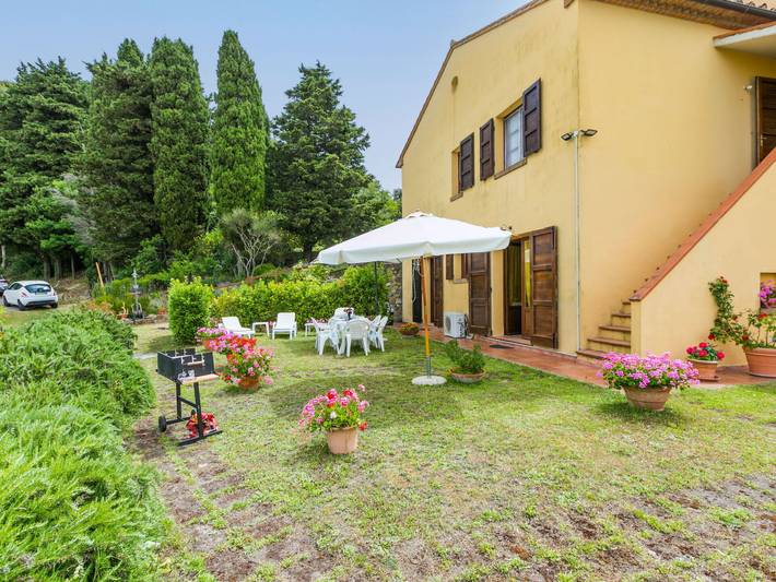 Ferienwohnung für 10 Personen, mit Pool und Garten - 1